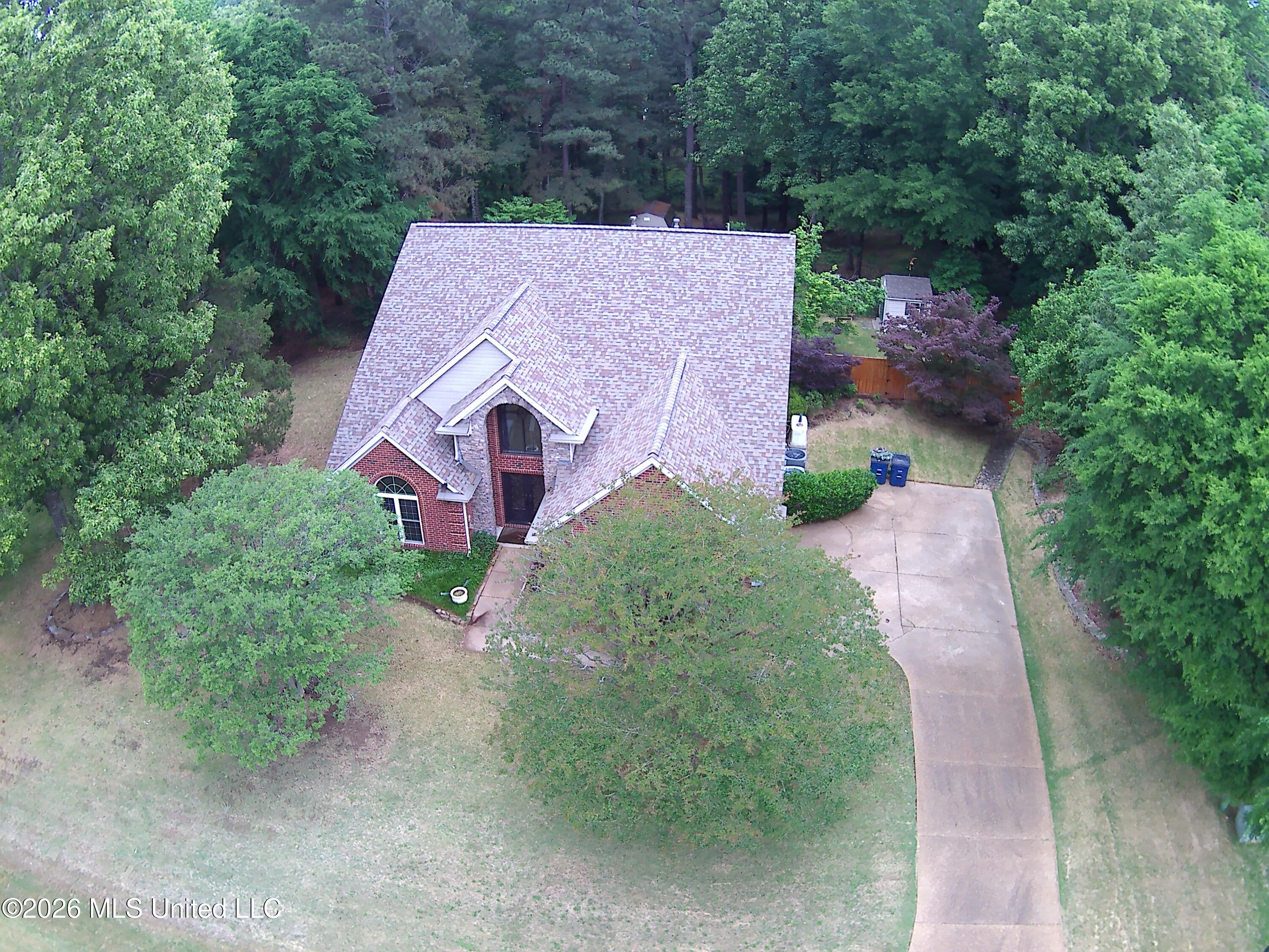 7684 Rigmoore Point North Olive Branch, MS 38654 - Photo 4 of 58 Front yard