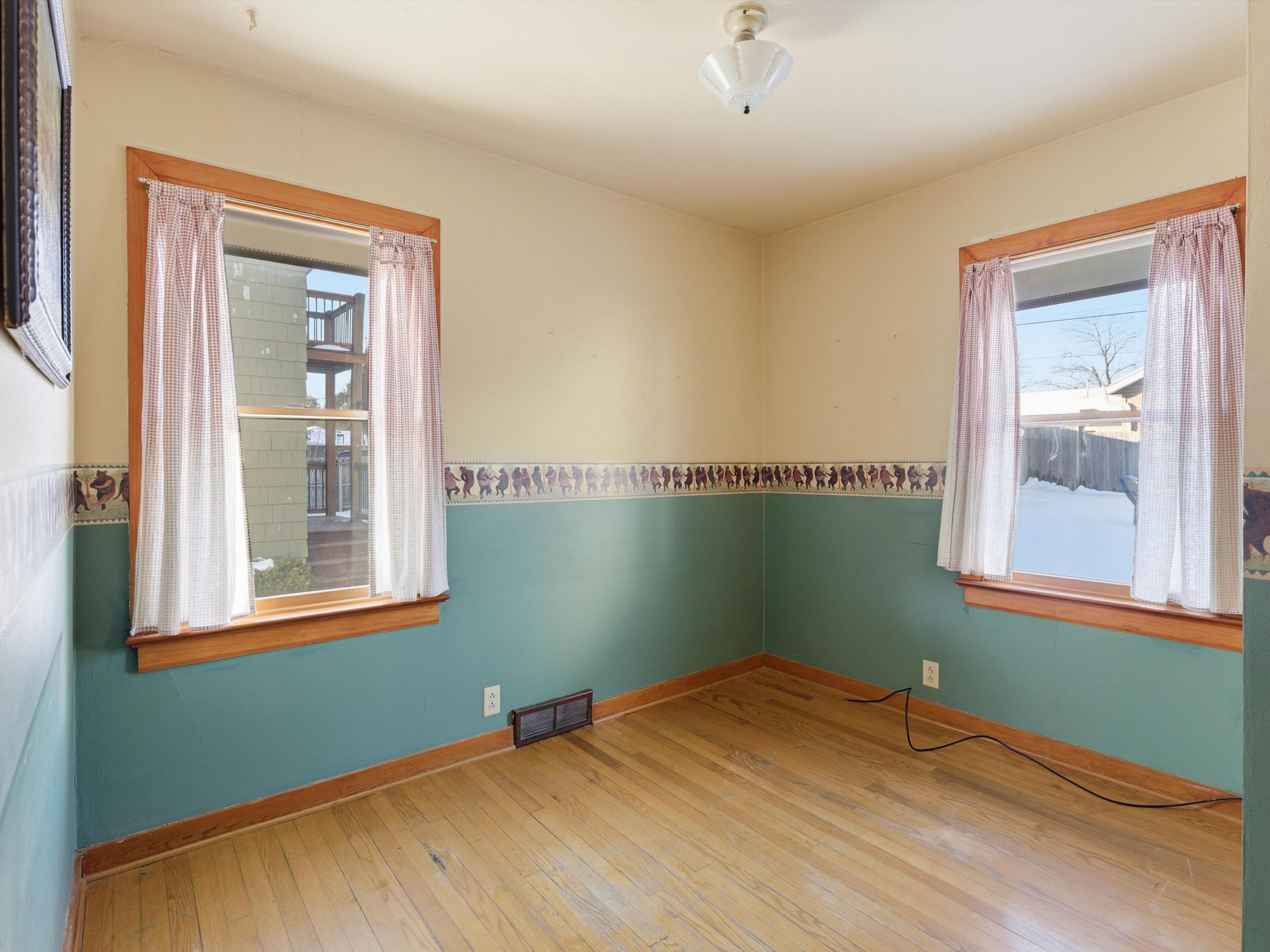 522 South 30th Street Manitowoc, WI 54220 - Photo 11 of 20 10-010_2714969_06780