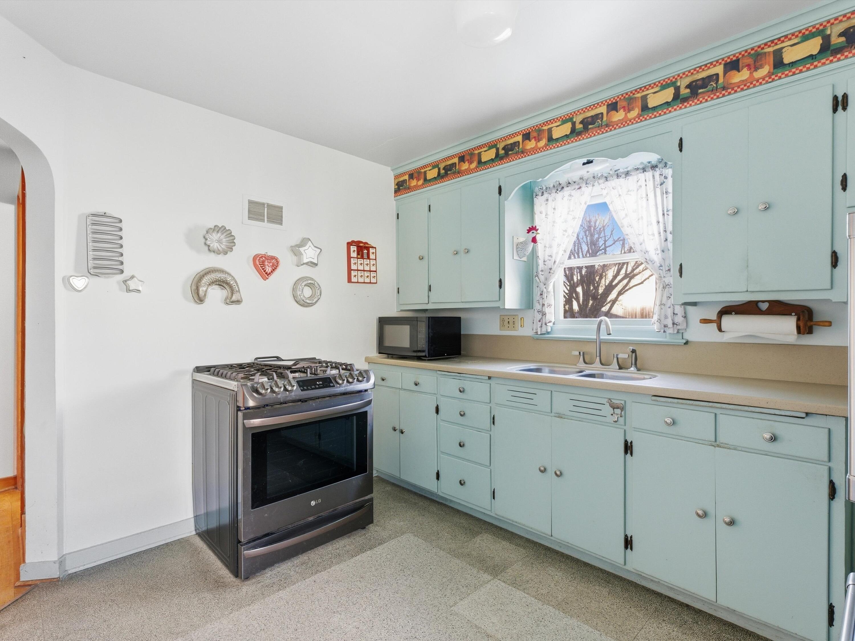 522 South 30th Street Manitowoc, WI 54220 - Photo 13 of 20 12-012_2714969_06795