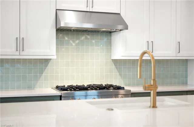 $2,296,000 | 9127 Wisteria Way, Naples, FL 34114