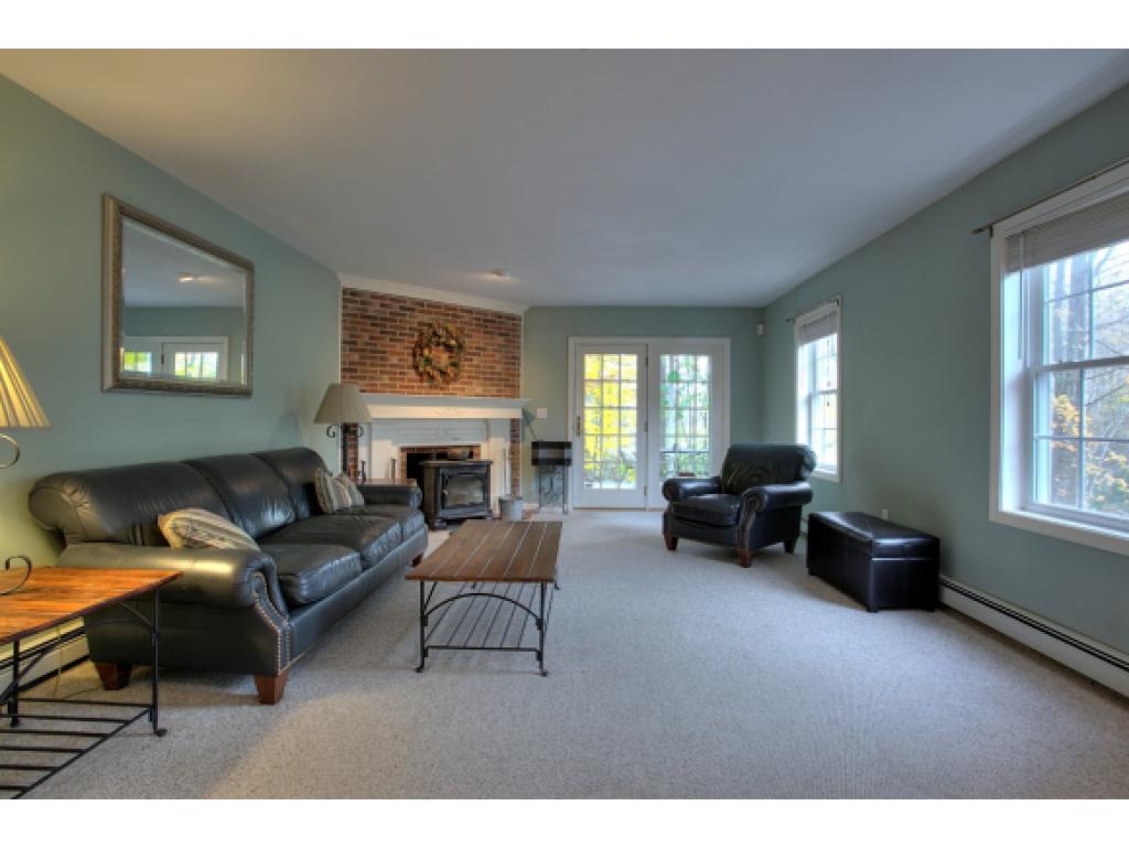 195 North Road Candia, NH 03034 - Photo 4 of 34