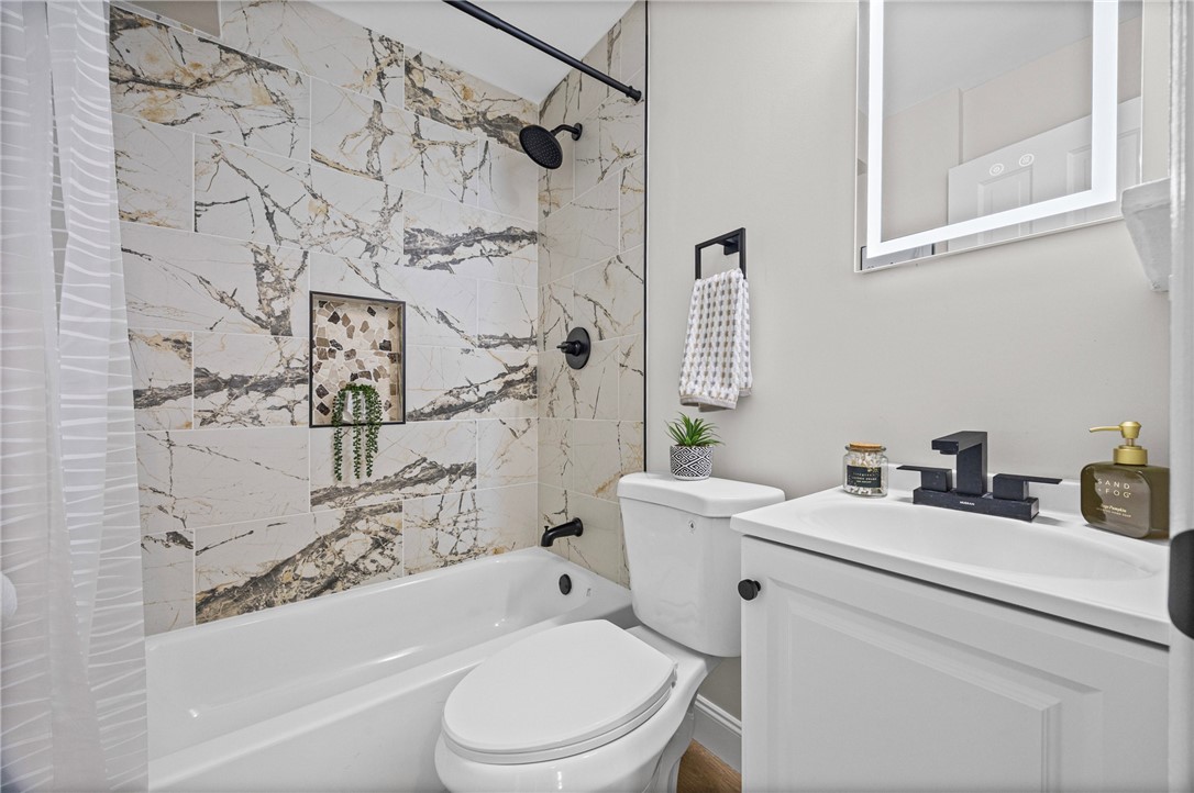 142 Wakefield Street Rochester, NY 14621 - Photo 18 of 36 Gallery Image 18