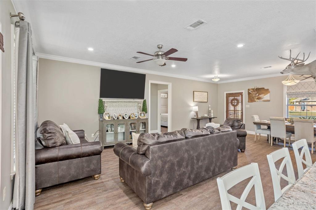 1018 Magdalena Street Sulphur, LA 70663 - Photo 6 of 21