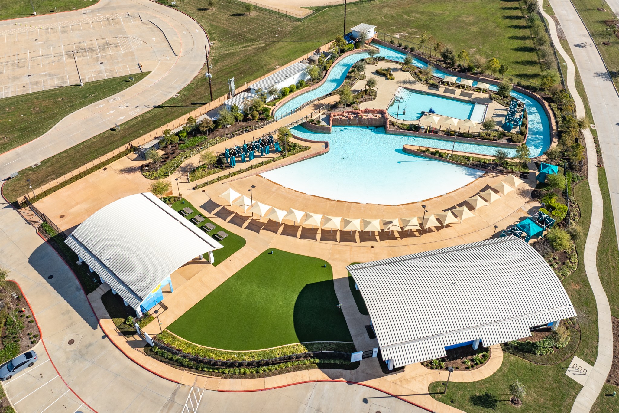 3519 Bay Drive Rosharon, TX 77583 - Photo 37 of 49 aerial of lazy river, wave pool, and family pool
