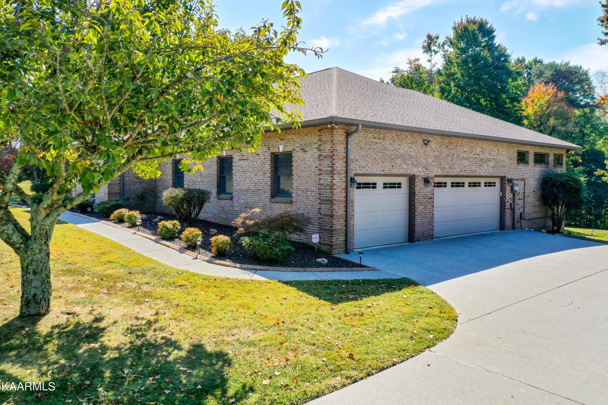 2121 Bolinger Road Maryville, TN 37801 - Photo 3 of 59 Gallery Image 3