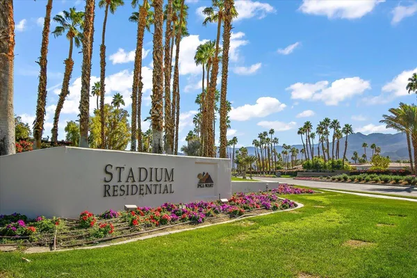 a view of outdoor space with garden view