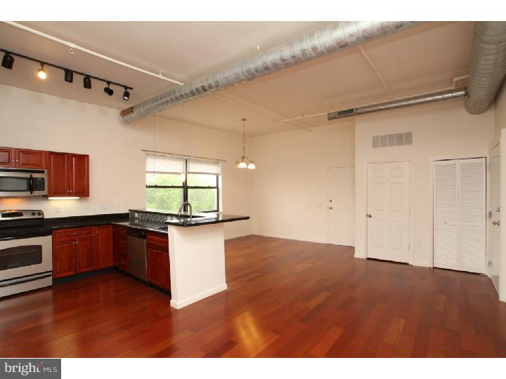926 North 3rd Street, Unit 4D Philadelphia, PA 19123 - Photo 2 of 18