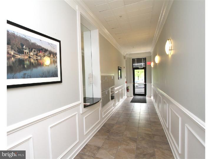 926 North 3rd Street, Unit 4D Philadelphia, PA 19123 - Photo 3 of 18
