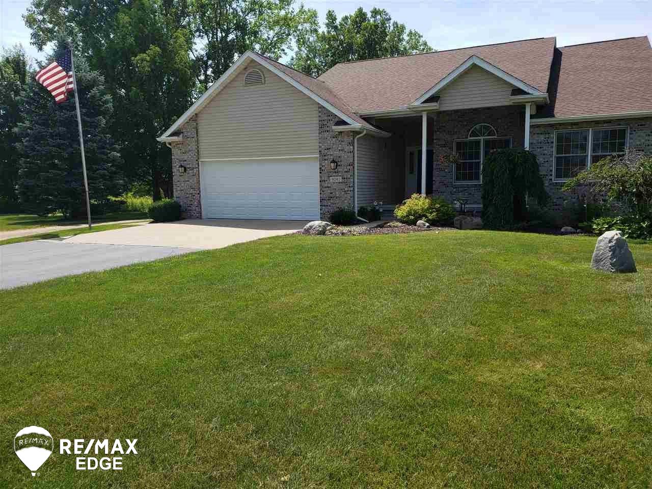 9241 North Bray Road Clio, MI 48420 - Photo 2 of 55 31387805-1.JPG
