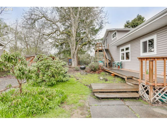 19460 Southwest Kinnaman Road Beaverton, OR 97078 - Photo 18 of 20 Gallery Image 18