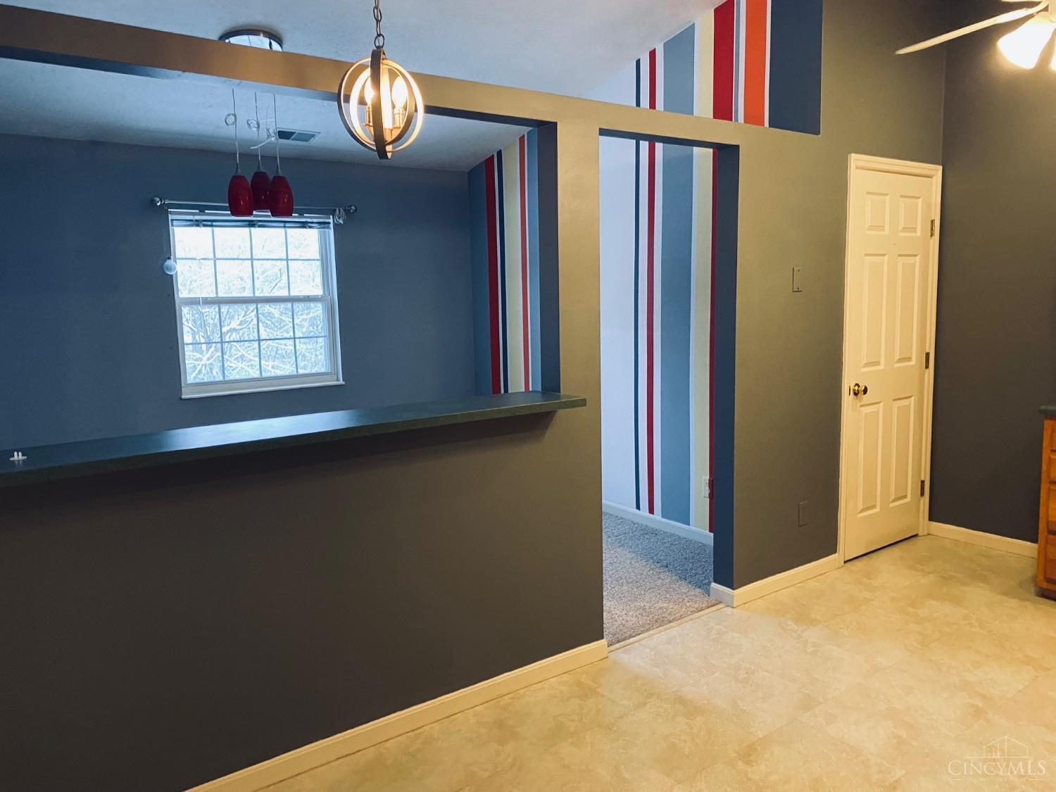 3685 Galbraith Road, Unit 36 Cincinnati, OH 45247 - Photo 9 of 23 Gallery Image 9