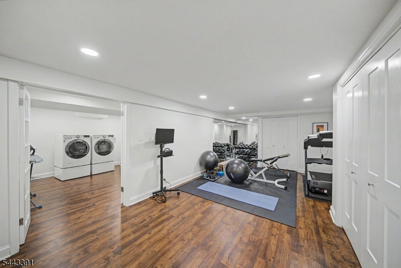 6 Coventry Road Livingston, NJ 07039 - Photo 28 of 37