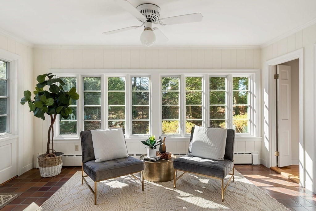 31 Lathrop Road Wellesley, MA 02482 - Photo 14 of 27 a living room with furniture and a potted plant