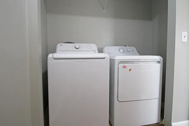 $2,200 | 1368 Bradley Drive, Harrisonburg, VA 22801