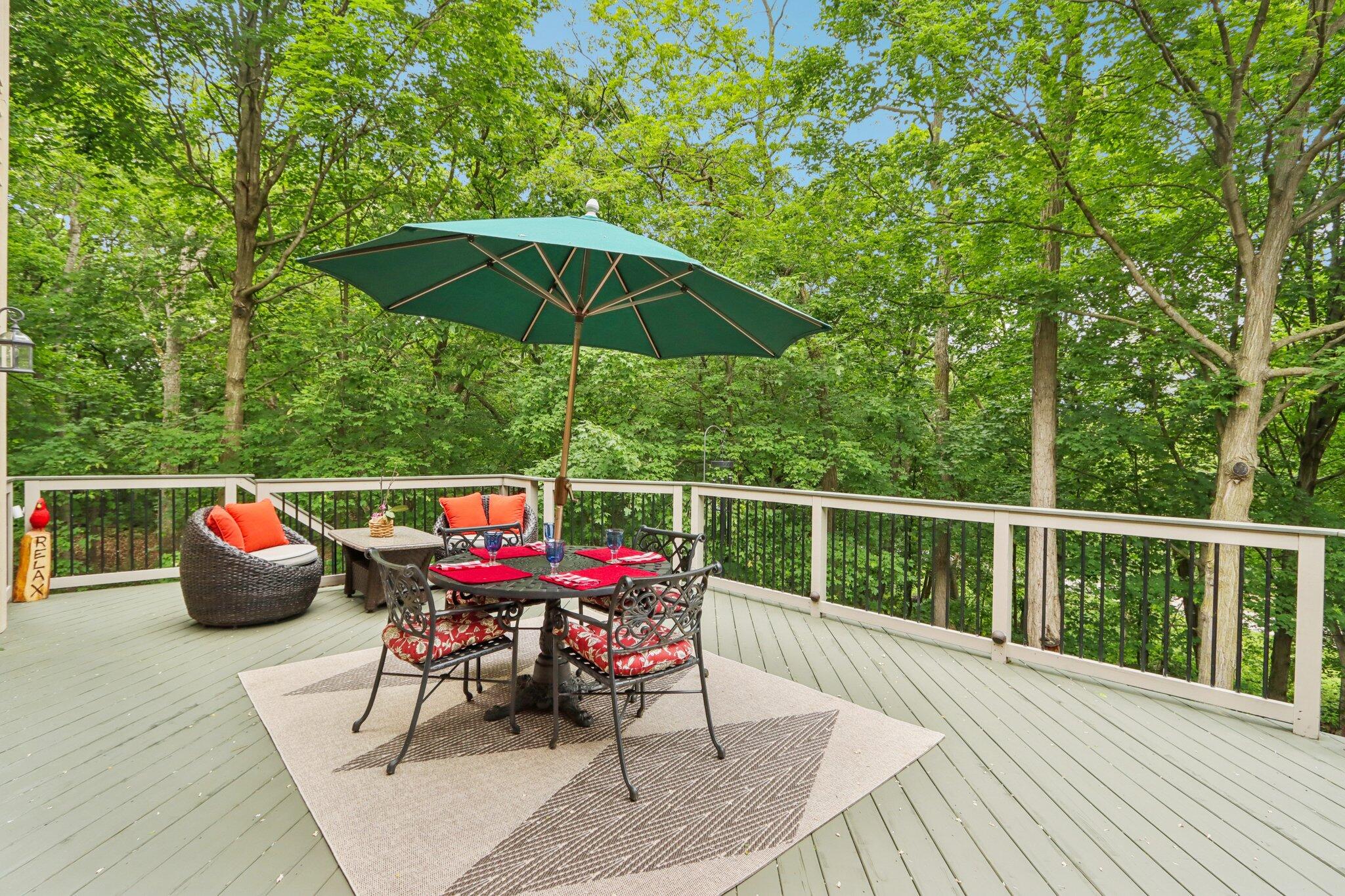 W332S9291 Red Brae Drive Mukwonago, WI 53149 - Photo 101 of 119 Deck