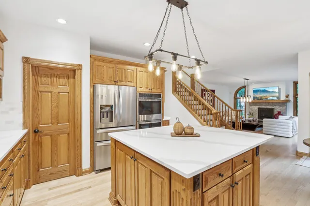 $1,285,000 | W332S9291 Red Brae Drive, Mukwonago, WI 53149
