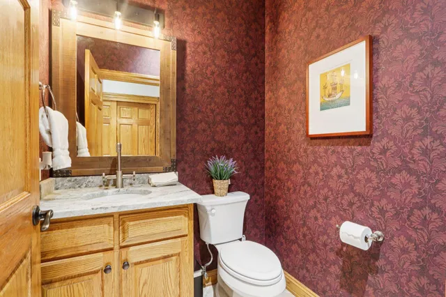 $1,285,000 | W332S9291 Red Brae Drive, Mukwonago, WI 53149