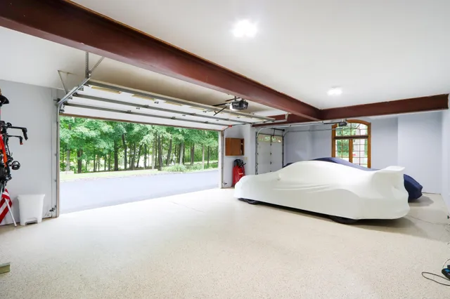 $1,285,000 | W332S9291 Red Brae Drive, Mukwonago, WI 53149