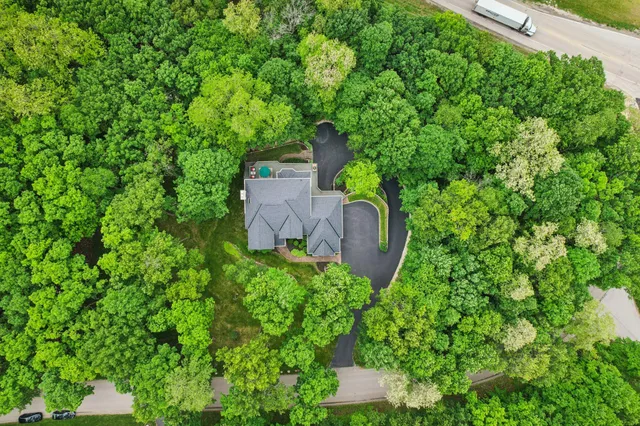 $1,285,000 | W332S9291 Red Brae Drive, Mukwonago, WI 53149