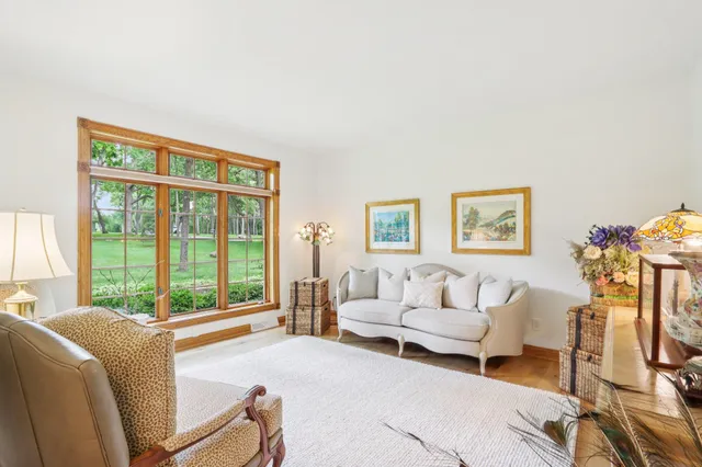 $1,285,000 | W332S9291 Red Brae Drive, Mukwonago, WI 53149