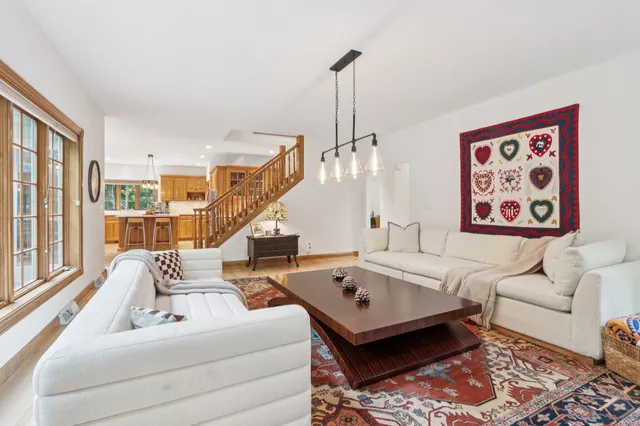 $1,285,000 | W332S9291 Red Brae Drive, Mukwonago, WI 53149