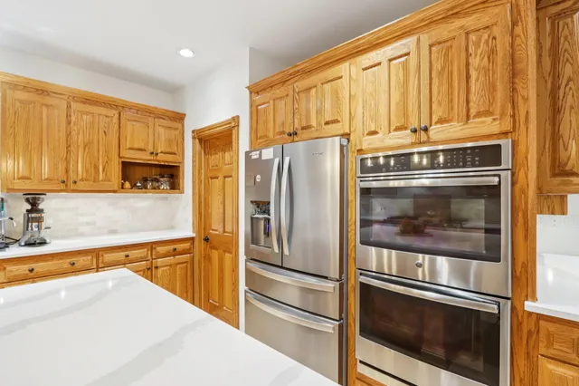 $1,285,000 | W332S9291 Red Brae Drive, Mukwonago, WI 53149