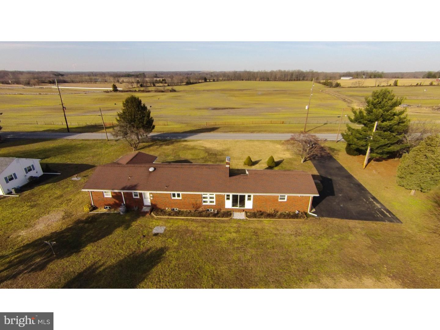 475 Whig Lane Road Pilesgrove, NJ 08098 - Photo 2 of 19 Gallery Image 2
