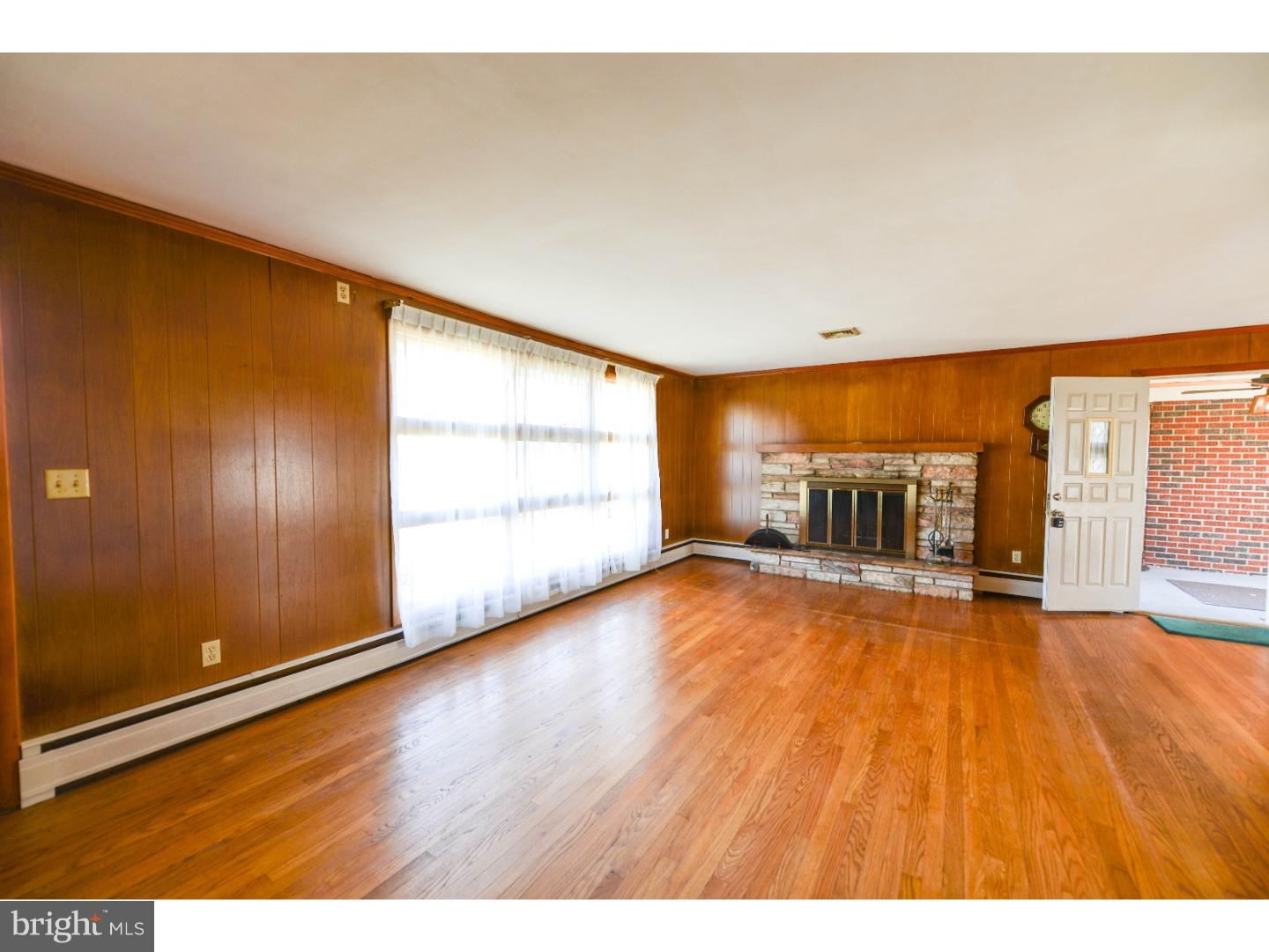 475 Whig Lane Road Pilesgrove, NJ 08098 - Photo 12 of 19 Gallery Image 12
