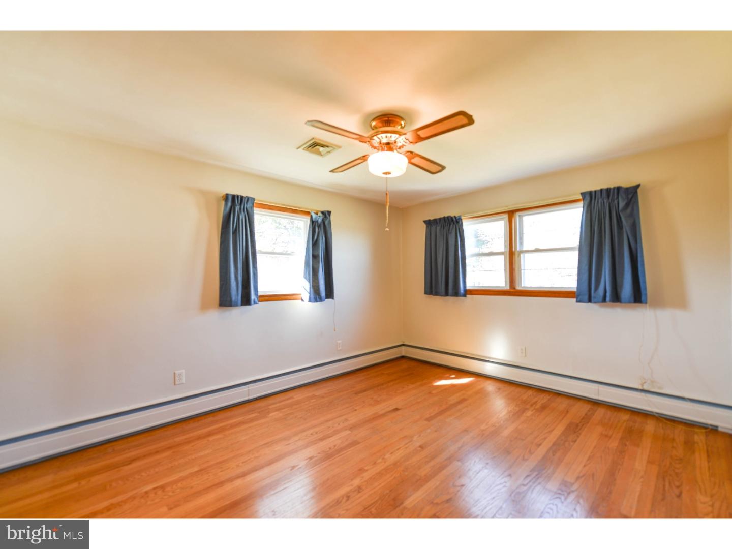 475 Whig Lane Road Pilesgrove, NJ 08098 - Photo 14 of 19 Gallery Image 14