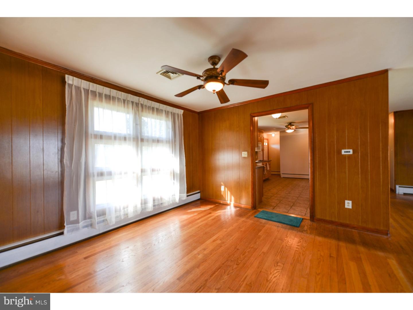 475 Whig Lane Road Pilesgrove, NJ 08098 - Photo 8 of 19 Gallery Image 8
