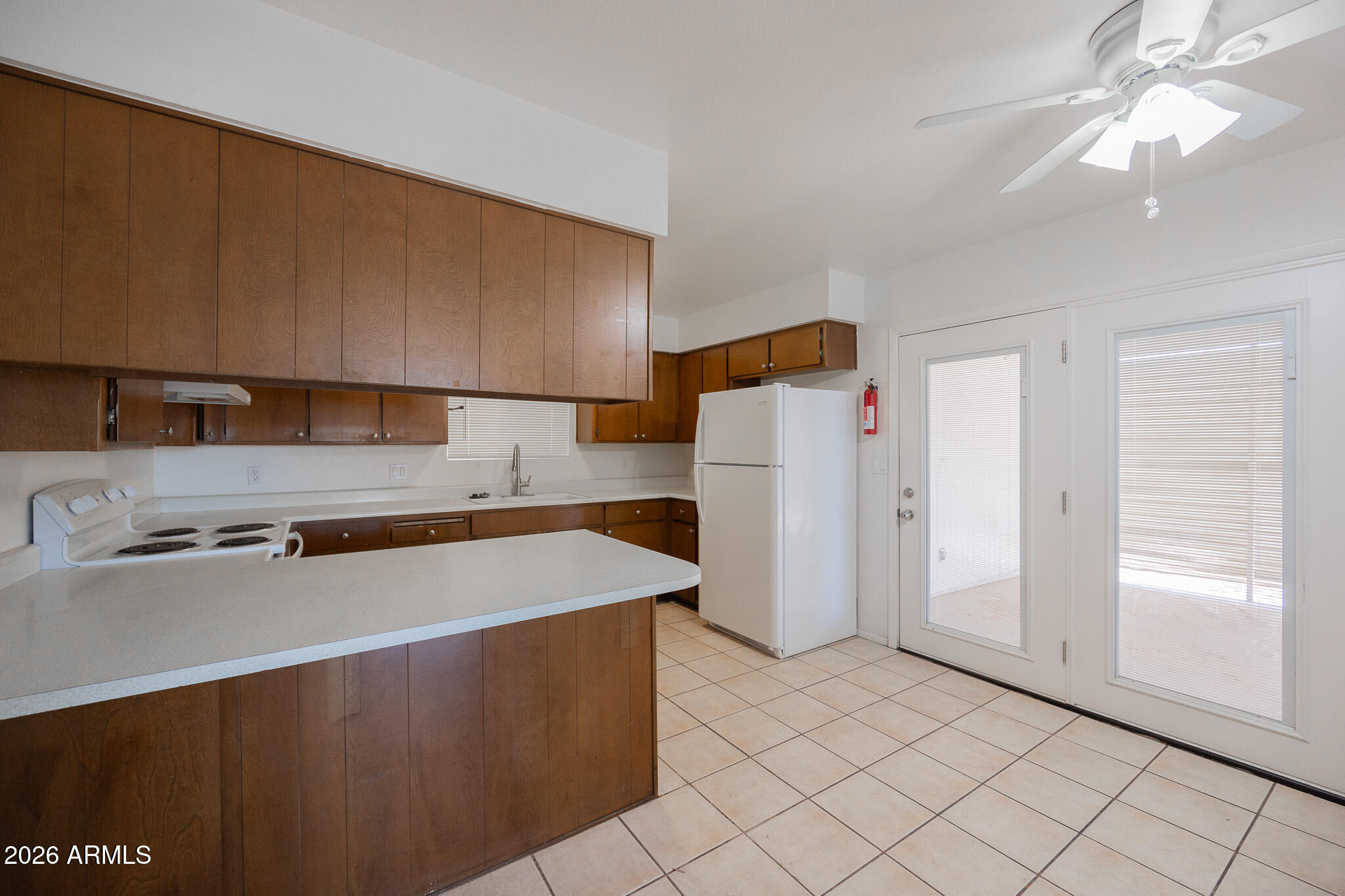 617 East Brown Road Mesa, AZ 85203 - Photo 11 of 25