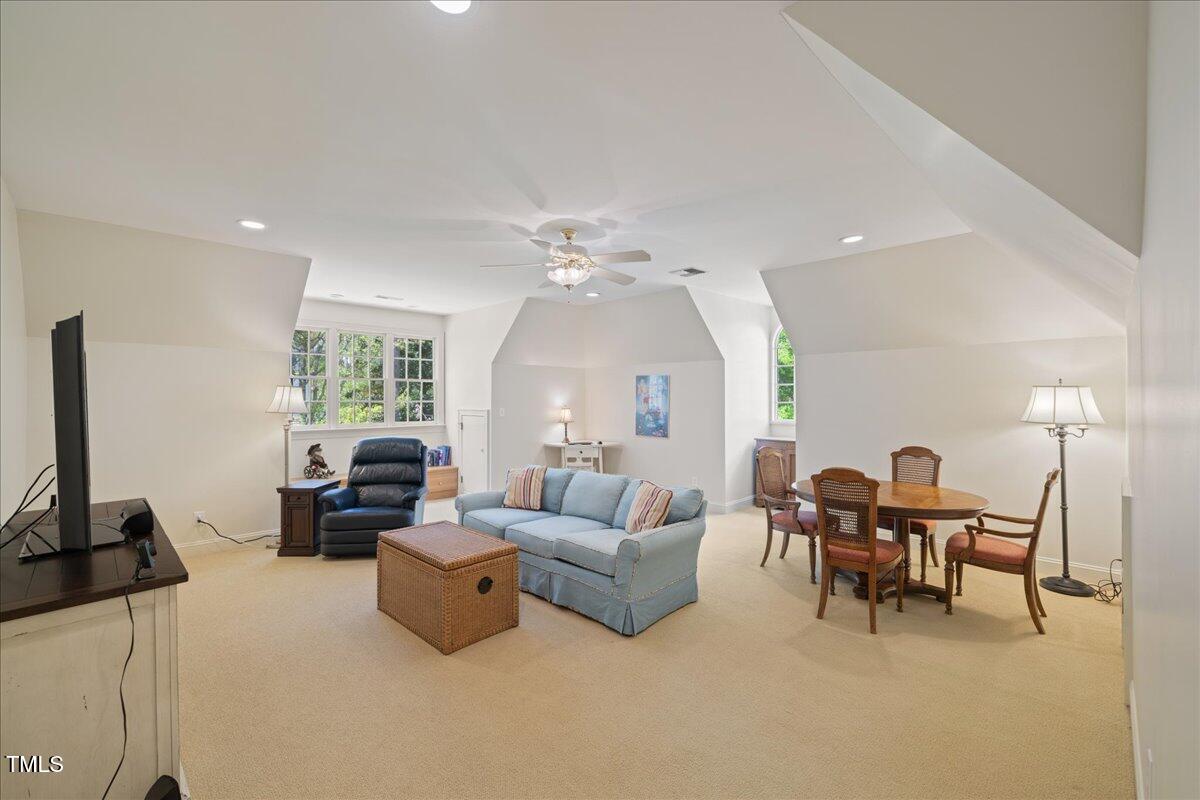 3928 White Chapel Way Raleigh, NC 27615 - Photo 37 of 64 45-3928 White Chapel Way
