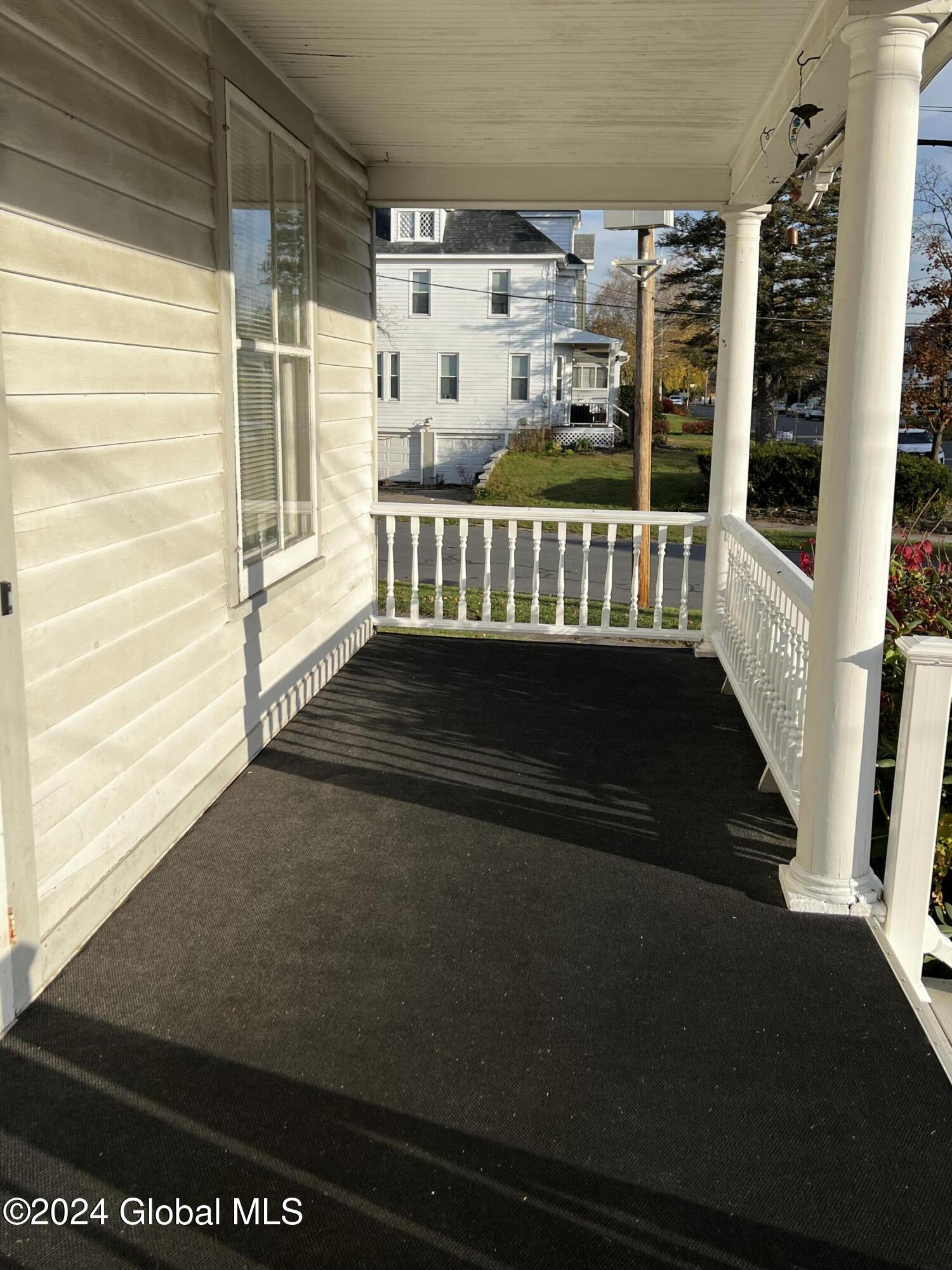 1643 Rugby Road Schenectady, NY 12309 - Photo 4 of 52 IMG_0072