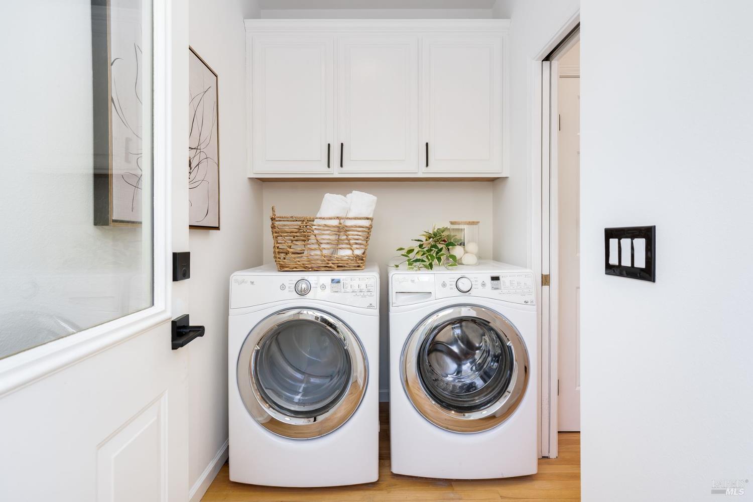 384 Arabian Way Healdsburg, CA 95448 - Photo 19 of 65 Laundry room located off the kitchen european style.