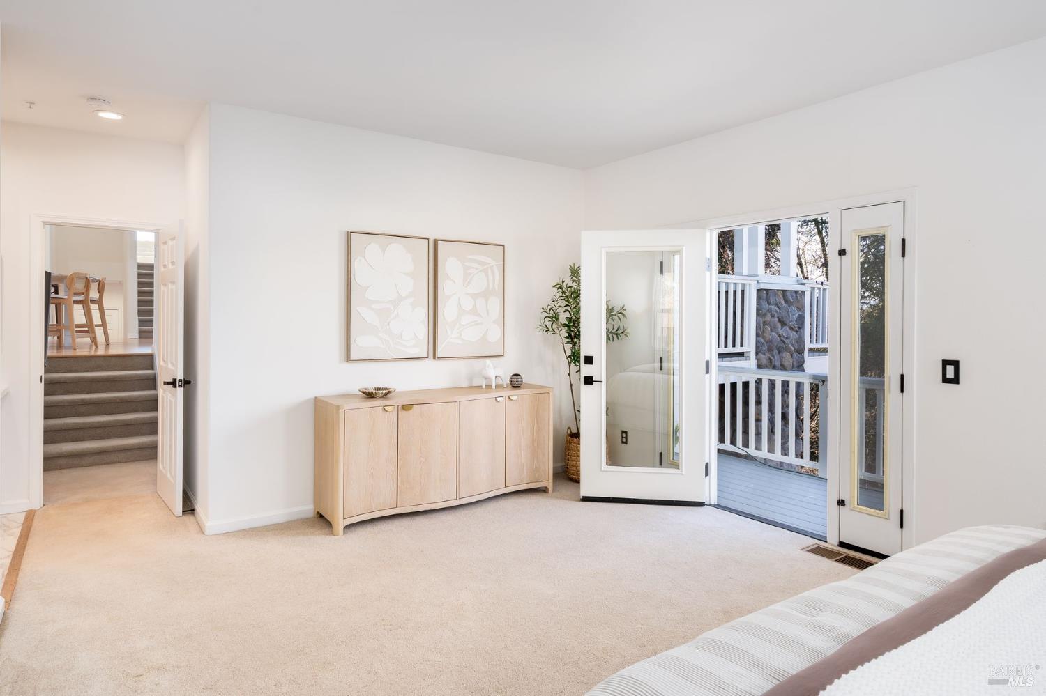 384 Arabian Way Healdsburg, CA 95448 - Photo 21 of 65 Primary bedroom steps off living room.