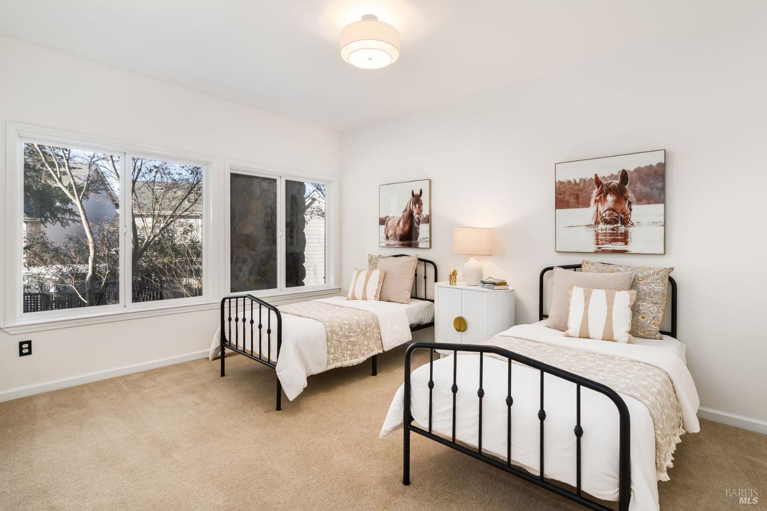 384 Arabian Way Healdsburg, CA 95448 - Photo 45 of 65 Downstairs bedroom 4.