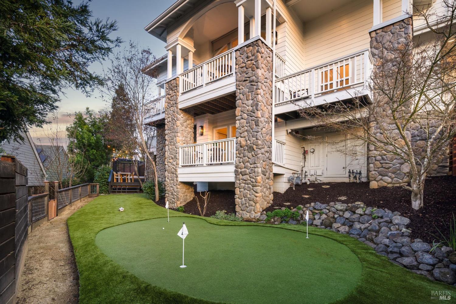 384 Arabian Way Healdsburg, CA 95448 - Photo 53 of 65 Practice your short game on the putting green.