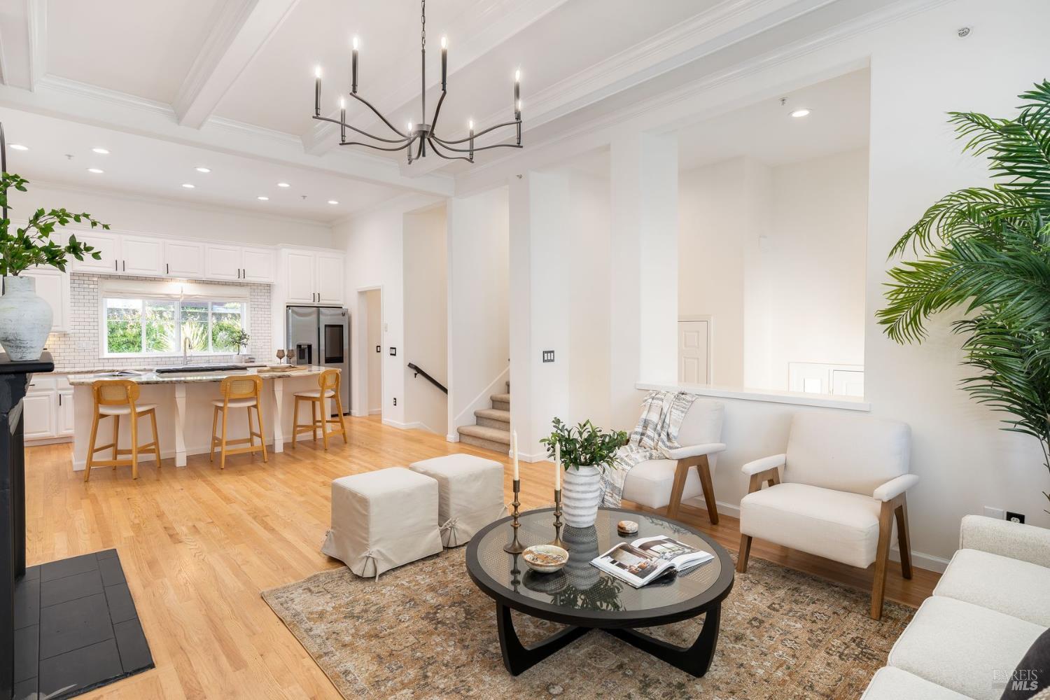 384 Arabian Way Healdsburg, CA 95448 - Photo 6 of 65