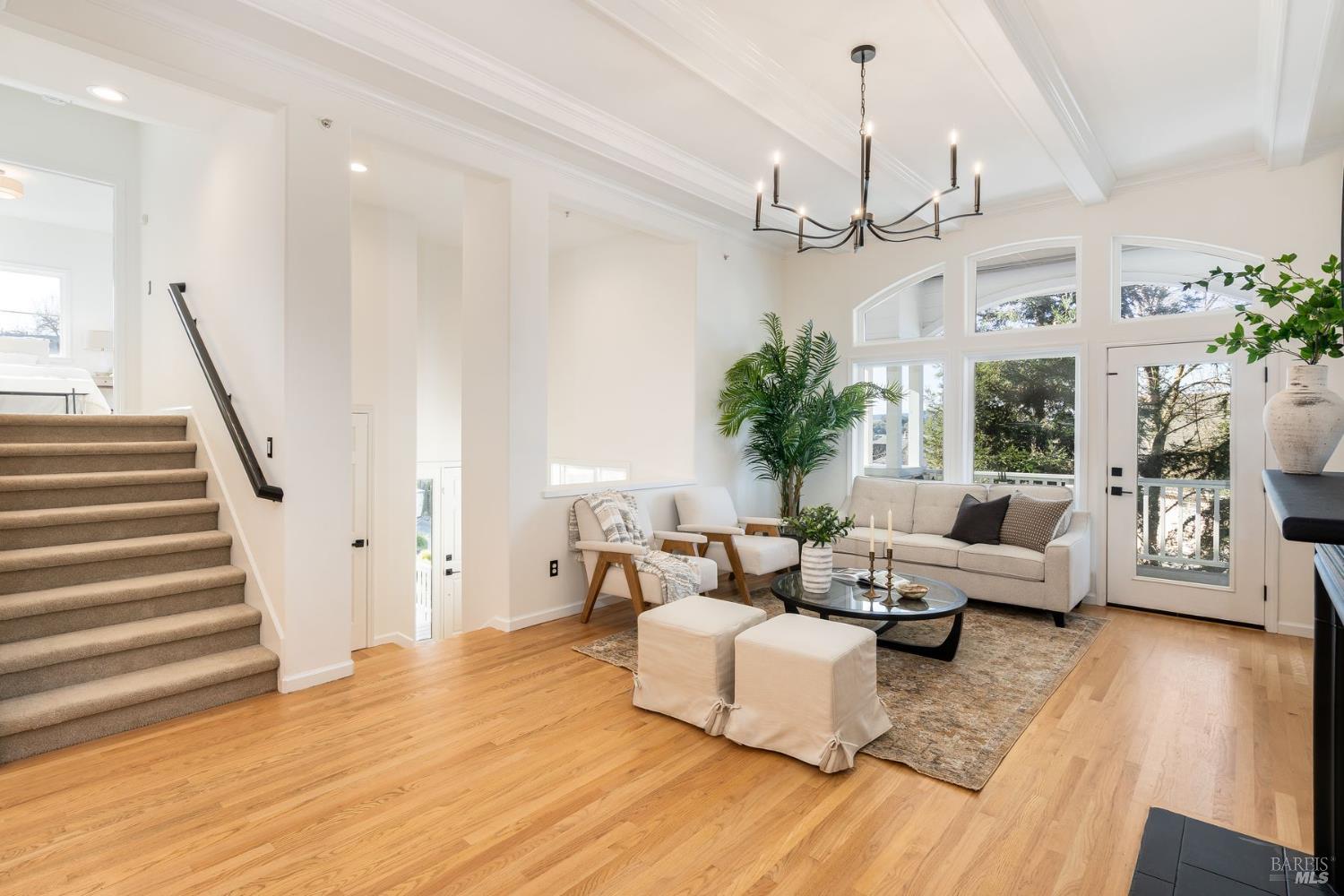 384 Arabian Way Healdsburg, CA 95448 - Photo 8 of 65