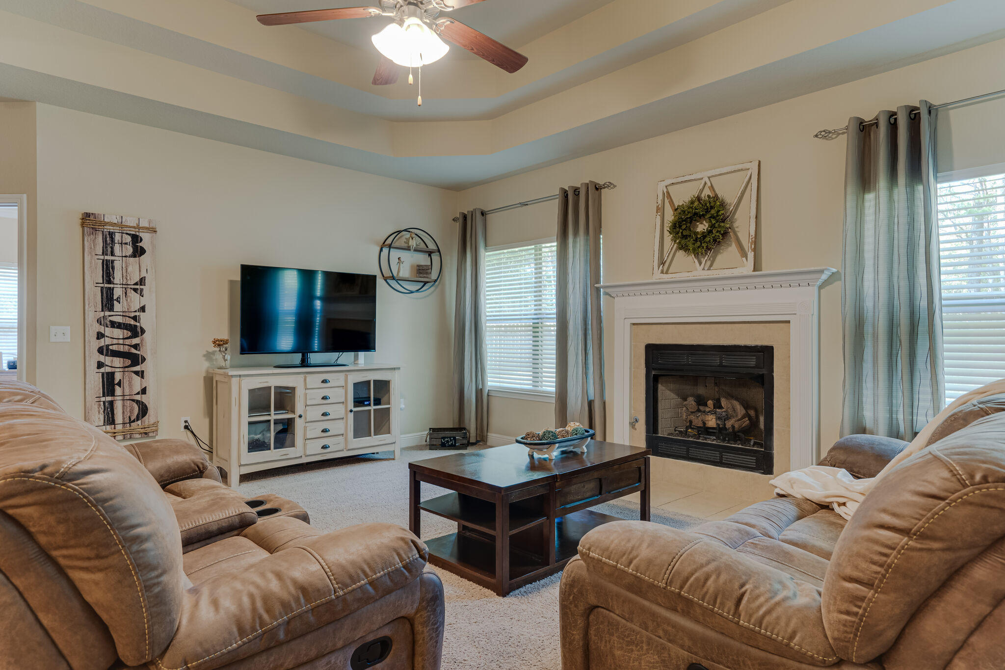 318 Whispering Way Freeport, FL 32439 - Photo 14 of 37 gallery_images_nb2009252-2006