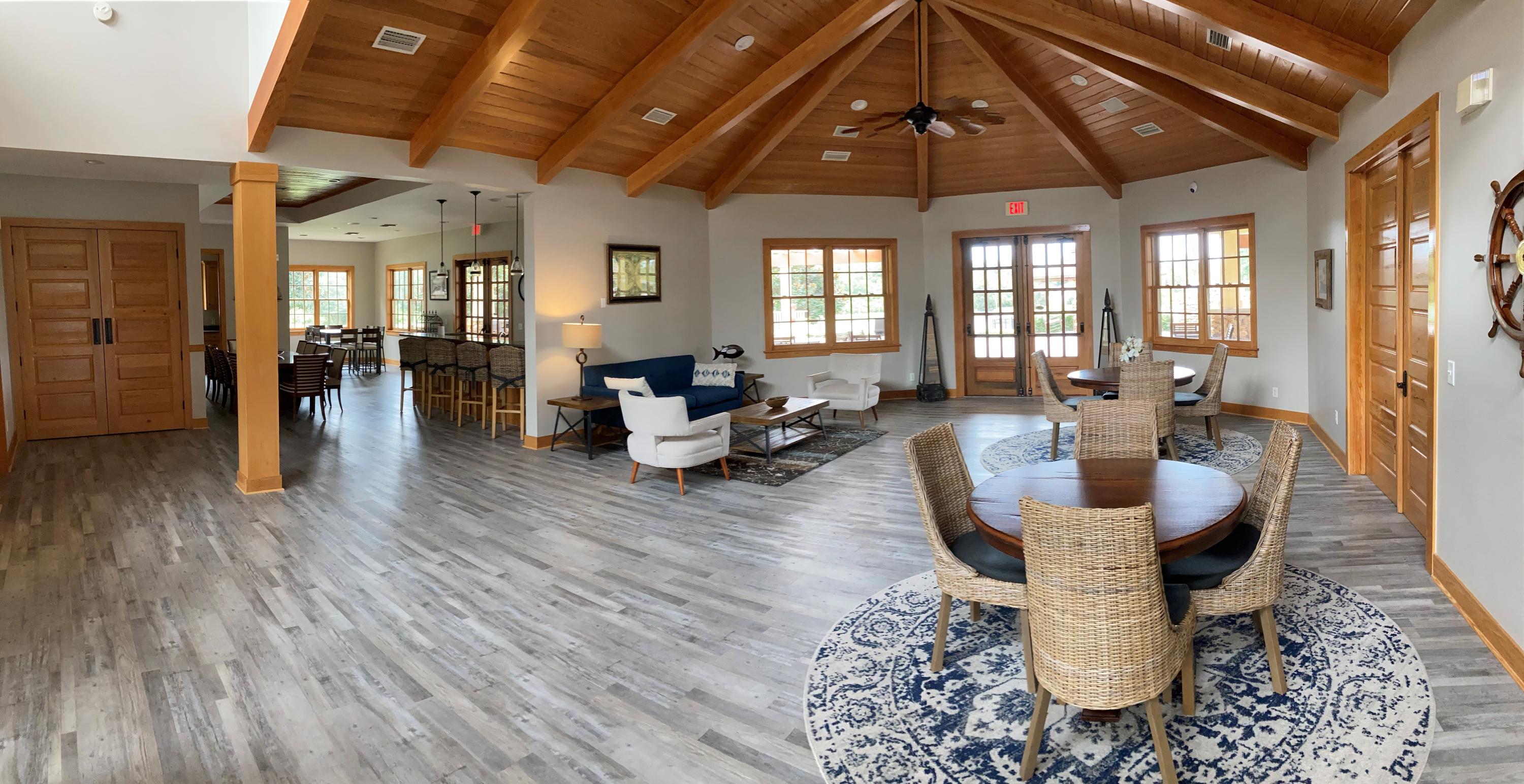 318 Whispering Way Freeport, FL 32439 - Photo 9 of 37 Community Lounge