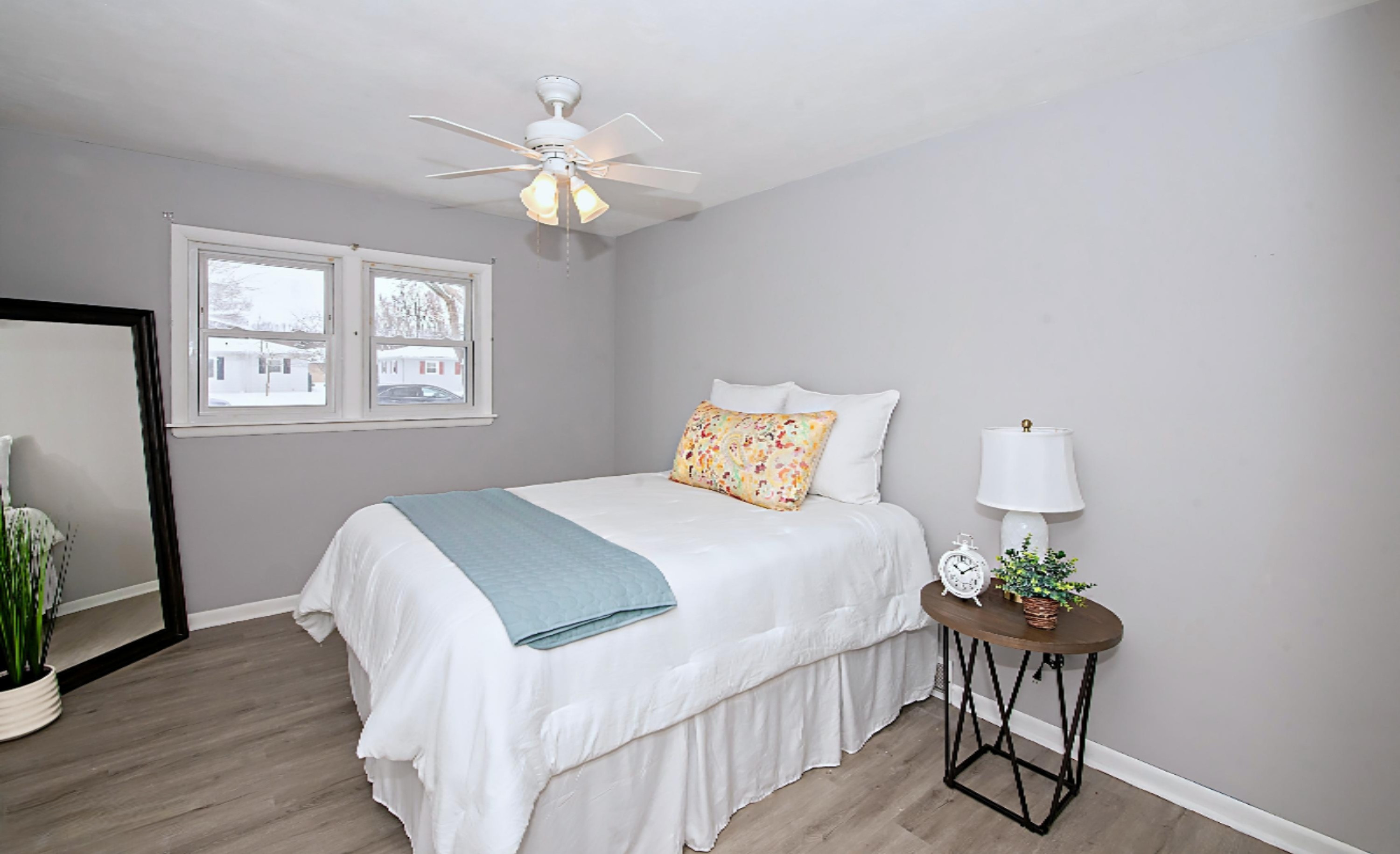 718 Sheridan Road St. Joseph, MI 49085 - Photo 11 of 24 Master Bedroom