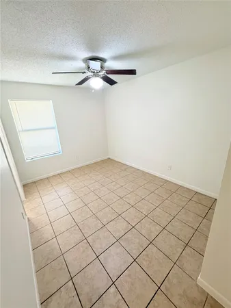 $1,250 | 23393 Nameless Road, Unit 169, Leander, TX 78641