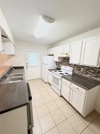$1,250 | 23393 Nameless Road, Unit 169, Leander, TX 78641