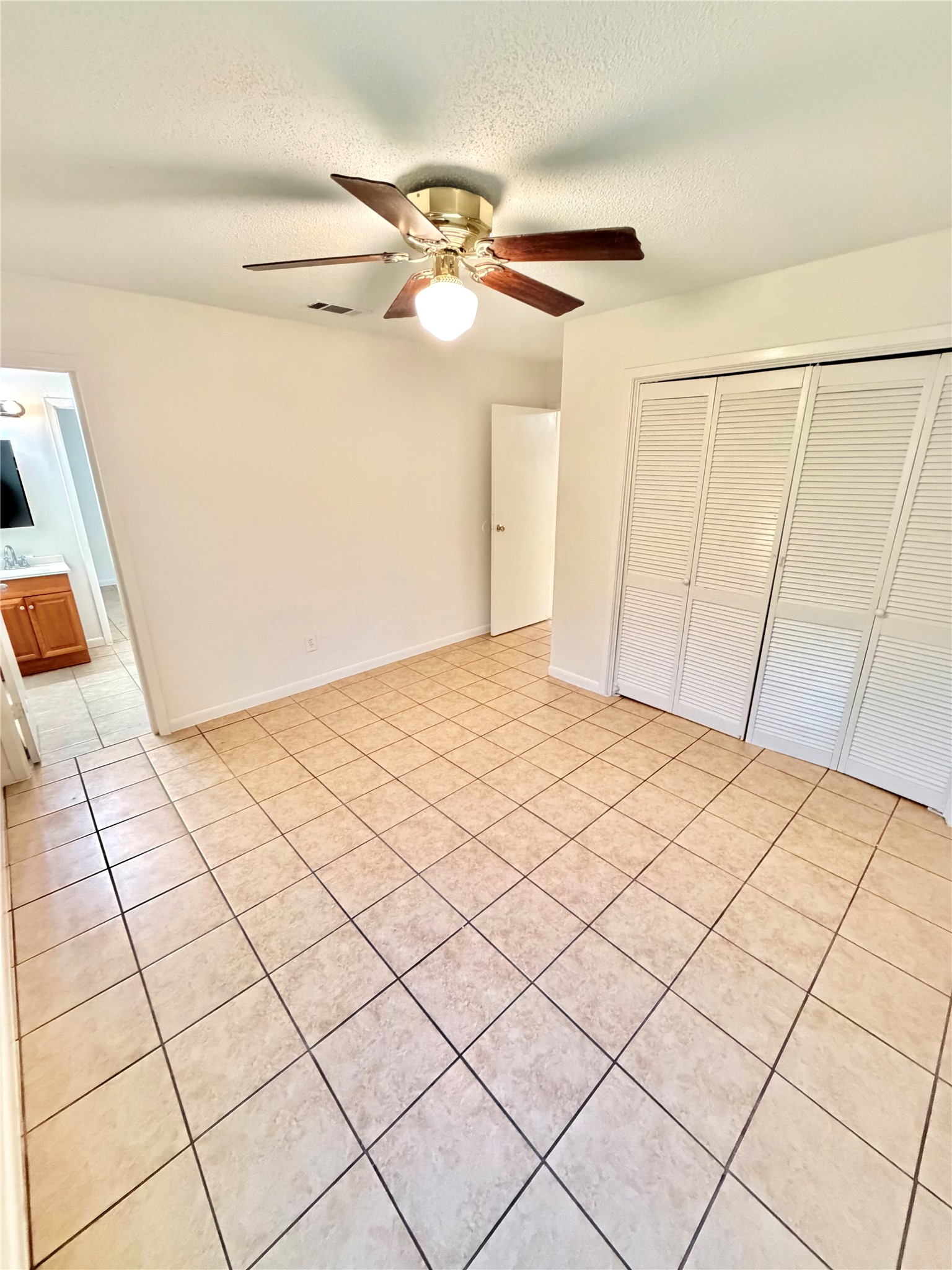 23393 Nameless Road, Unit 169 Leander, TX 78641 - Photo 8 of 19 Bedroom