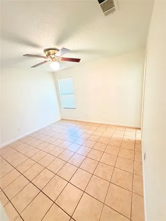 $1,250 | 23393 Nameless Road, Unit 169, Leander, TX 78641