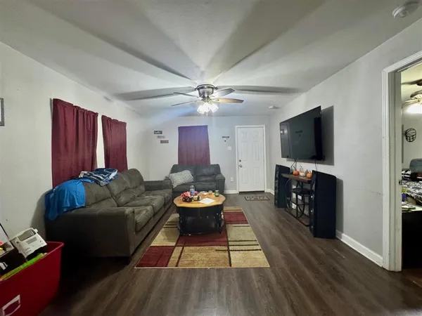 $75,000 | 118 North 9th Street, Kinder, LA 70648