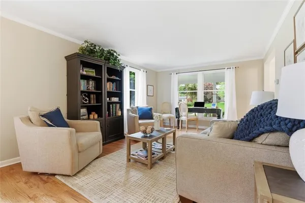 $550,000 | 2344 Southwood Drive, Pittsburgh, PA 15241