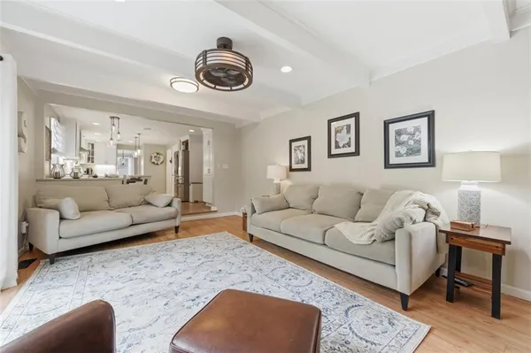 $550,000 | 2344 Southwood Drive, Pittsburgh, PA 15241