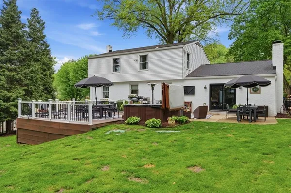 $550,000 | 2344 Southwood Drive, Pittsburgh, PA 15241
